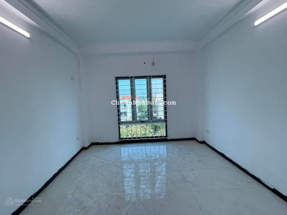 Chính chủ bán nhà Đại Mỗ, ngõ thông, ô tô gần, 38m2,4 tầng, 2.5 tỷ, LH 0348431290