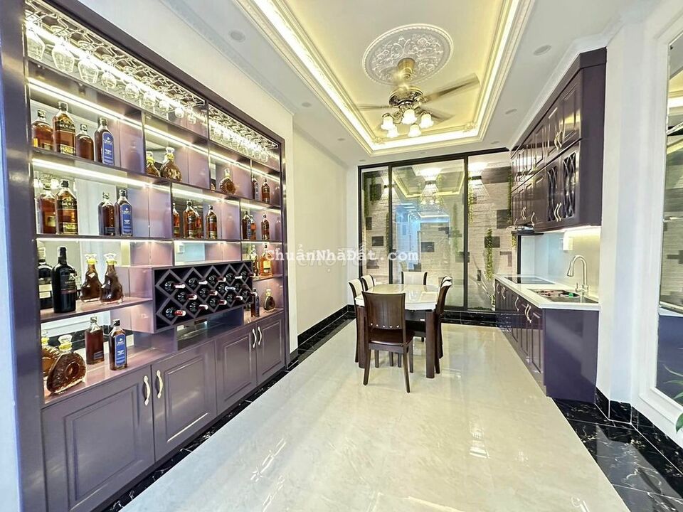 Hàng tuyển! Miêu Nha, lô góc, ngõ nông, tặng full nội thất 38m2*5T