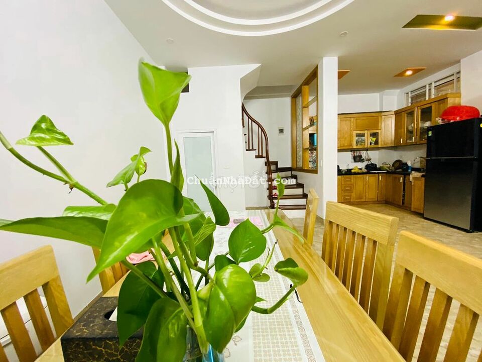 Giải cứu chủ nhà ! Phương Canh, lô góc, gần phố, ở thoáng 40m2*4T