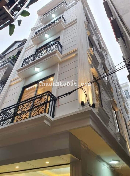 Có 102. Bán tòa chung cư mini Mỹ Đình, lô góc, ô tô, gần hồ, sát phố, 5T, 9PN, giá từ 4.5 tỷ