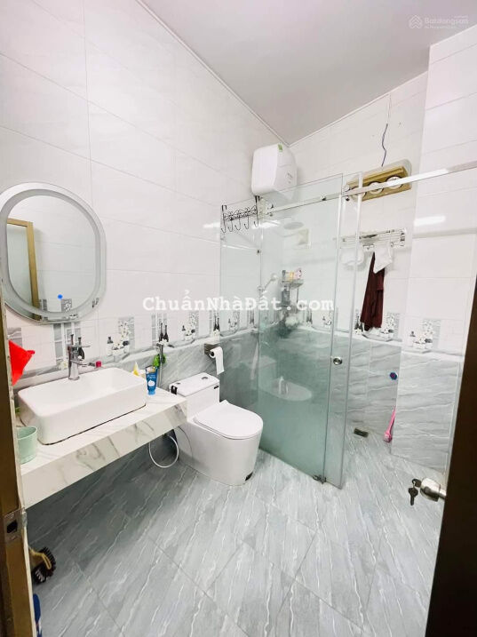 Chính chủ bán nhà Lê Đức Thọ, lô góc dân xây, ô tô 05 tạ đỗ cửa, 45m2, nhỉnh 5 tỷ