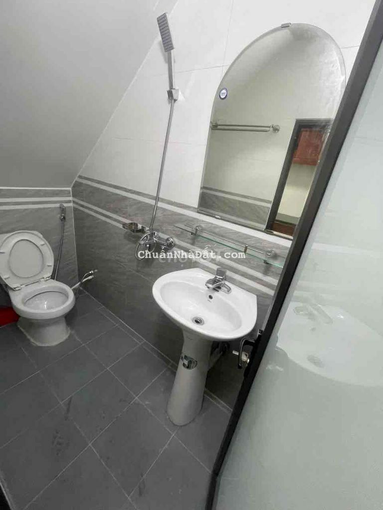 nhà 30m x 3 tầng lạch tray nhà 30m x 3 tầng lạch tray