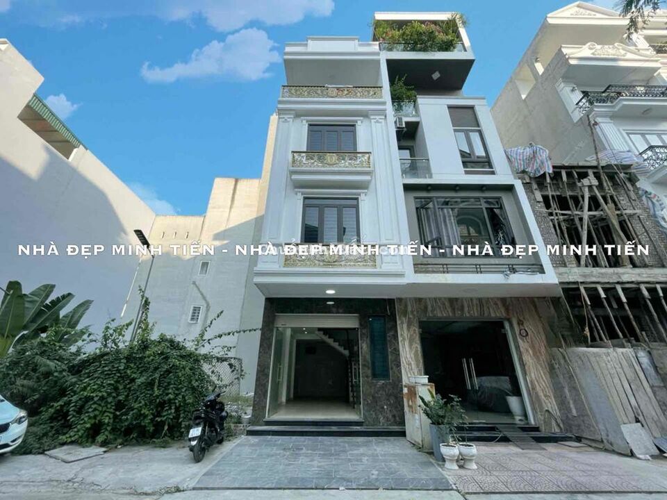 Nhà 4 tầng Lê Hồng Phong gần Phượng Chi