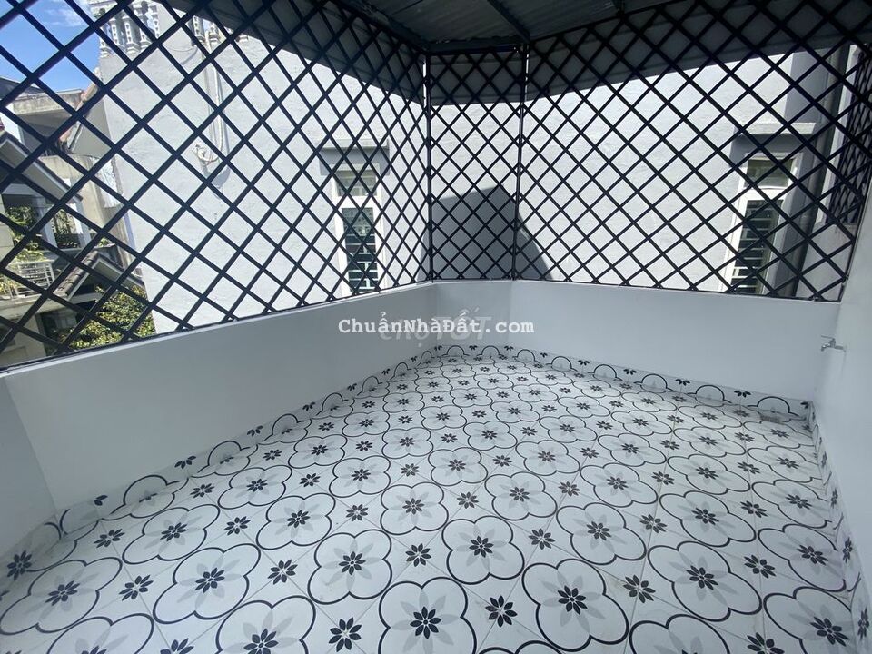 Bán nhà mặt ngõ ngay gần công viên máy tơ, taxxi tải vào kinh doanh đc