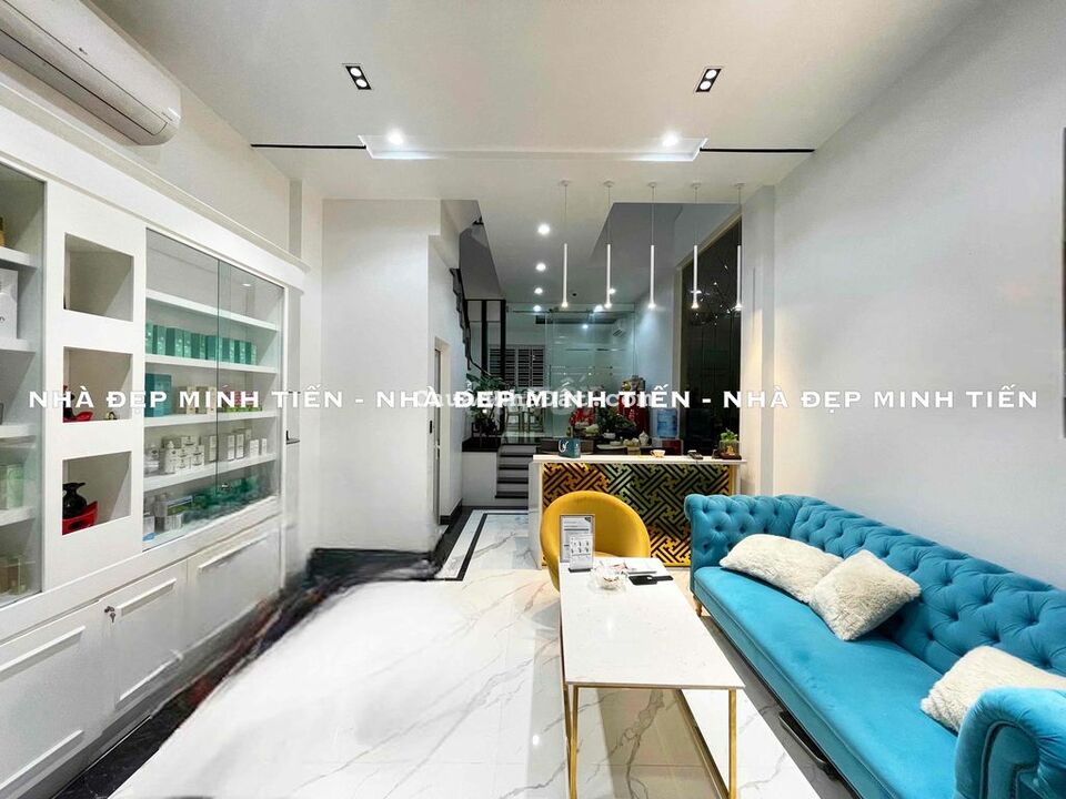 Nhà 5 tầng dân xây Lô 22 Lê Hồng Phong thích hợp vừa ở vừa kinh doanh