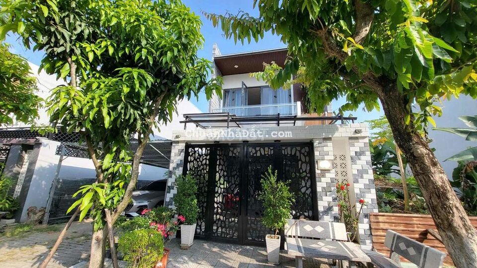 Bán Nhà 2 Tầng Hiện Đại KDC Bá Tùng Hoà Quý