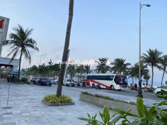 Cần Bán Nhà Sát Trường Đại Học Kinh Tế- Đường 5.5M- DT 110m2- 4.4 Tỷ Cần Bán Nhà Sát Trường Đại Học Kinh Tế- Đường 5.5M- DT 110m2- 4.4 Tỷ