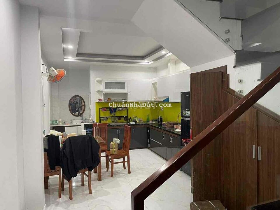 Bán nhà có 6 phòng ngủ kiệt Võ Nguyên Giáp khu phố du lịch