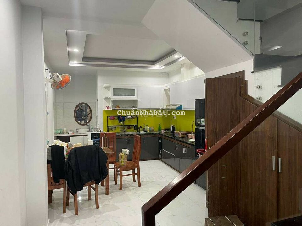 Bán 2 căn liền kề Võ Nguyên Giáp gần bãi tắm 300m giá rẻ