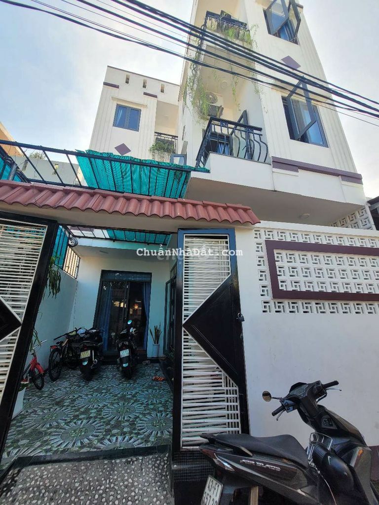 Bán nhà bà 3 tầng kiểu biệt thự. Kiệt ô tô xe tải đường bà bang nhãn.