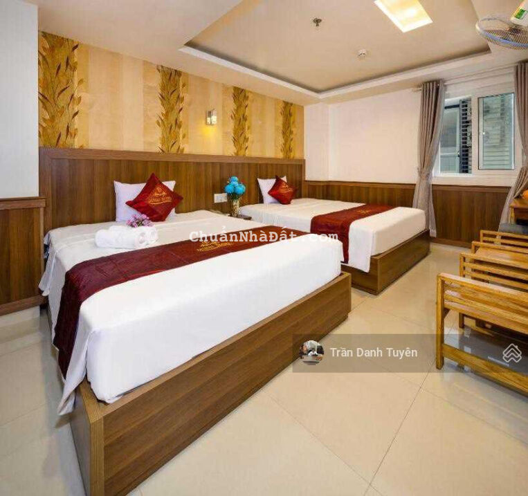 16 tỷ - Giá đầu tư hợp lý cho khách sạn 6 tầng 20 phòng có thang máy tại Hoàng Hoa Thám - Nha Trang