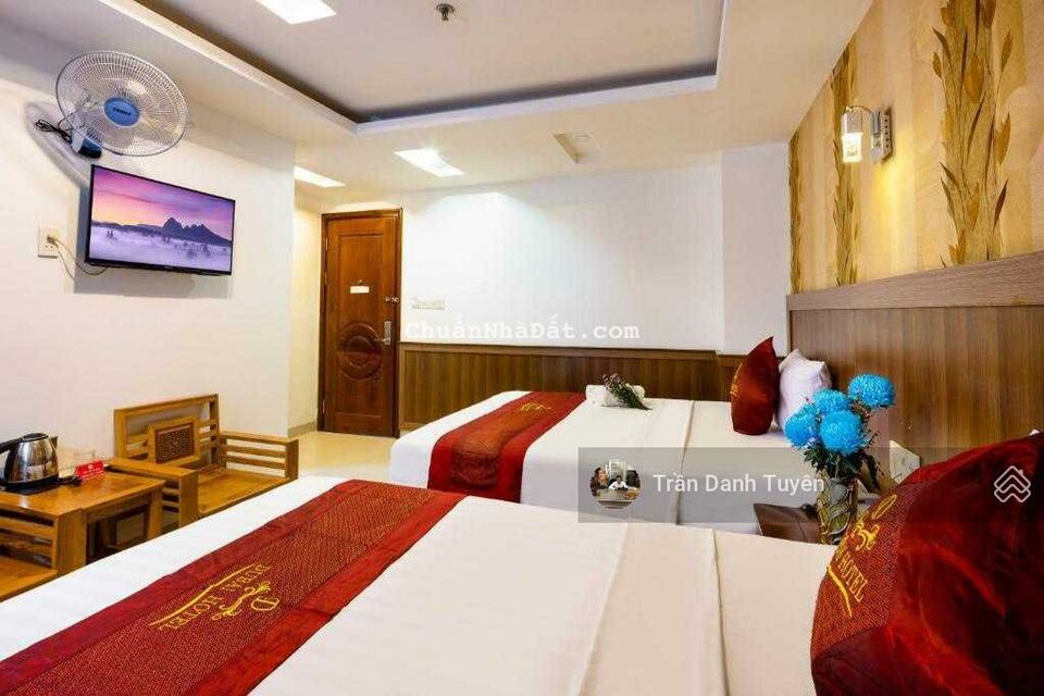 16 tỷ - Giá đầu tư hợp lý cho khách sạn 6 tầng 20 phòng có thang máy tại Hoàng Hoa Thám - Nha Trang