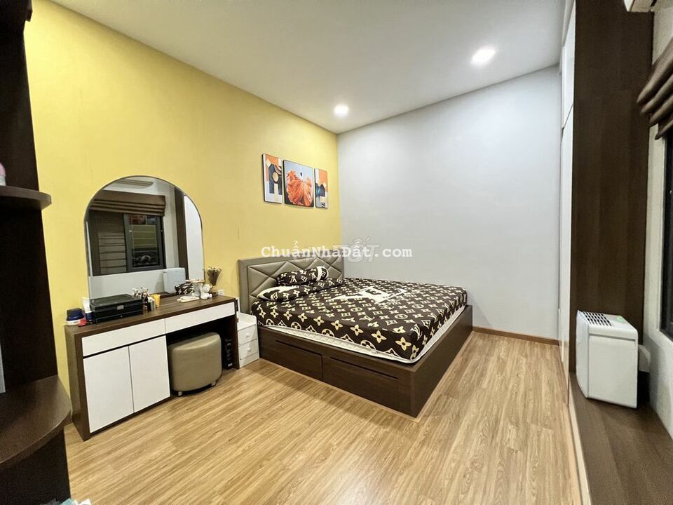 Nhà đẹp Full nội thất hẻm 5m đường Lê Hồng Phong, Phước Tân, Nha Trang Nhà đẹp Full nội thất hẻm 5m đường Lê Hồng Phong, Phước Tân, Nha Trang