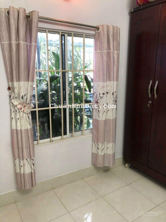 Nhà đẹp 2 tầng - DT 60m2 ngang 6m1 - giá chỉ 1,75 tỷ (vị trí sát Nguyễn Chích)