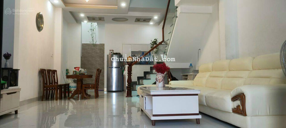 Bán nhà 3 tầng khu Lộc Phát Nguyễn Chích - Vĩnh Hoà