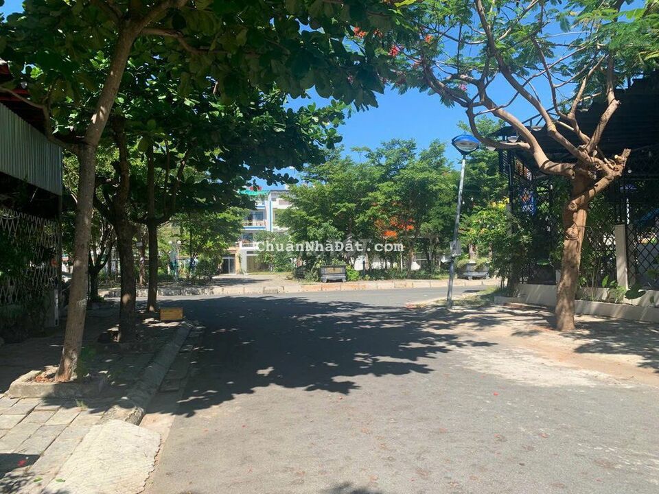 Nhà 3 tầng siêu đẹp KĐT Phước Long A sổ đỏ hoàn công 💥 Giá :5 tỷ 5 Nhà 3 tầng siêu đẹp KĐT Phước Long A sổ đỏ hoàn công 💥 Giá :5 tỷ 5