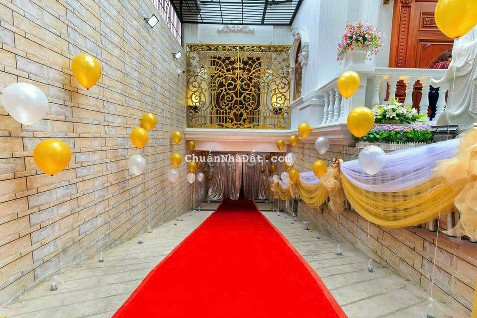 Biệt thự KDC Làng Đại Học ABC , Phước Kiển, 250m2