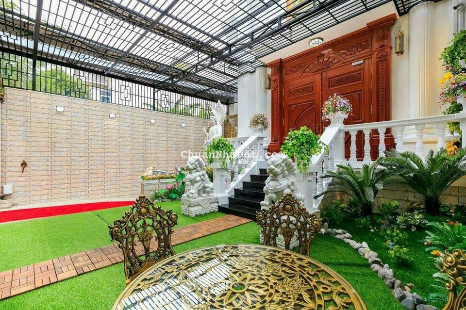 Biệt thự KDC Làng Đại Học ABC , Phước Kiển, 250m2