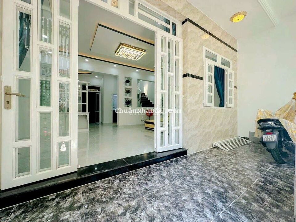 ⭐️⭐️ NHÀ PHỐ - LÔ NHÌ HẺM 2084 THỊ TRẤN NHÀ BÈ ⭐️⭐️