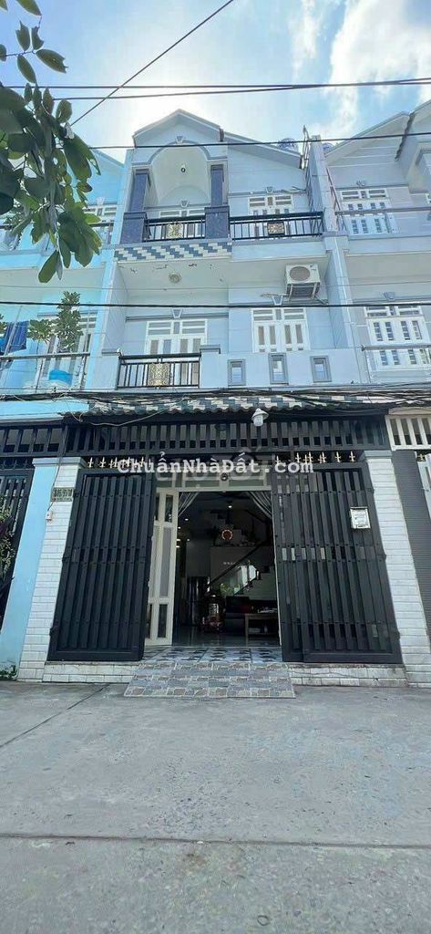 Nhà sổ hồng hẻm trước nhà 7 m. Gần chợ Phú Xuân