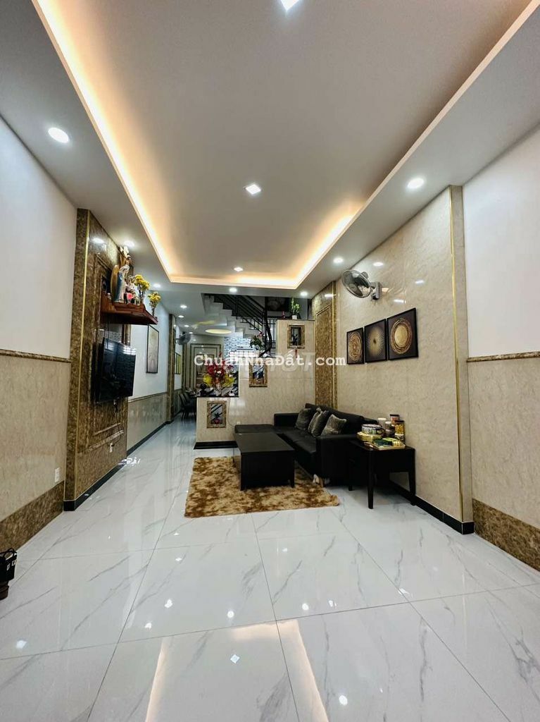 NHÀ 4 TẦNG 4X18 Ô TÔ ĐẬU TRONG NHÀ FULL NỘI THẤT MUA VỀ Ở NGAY