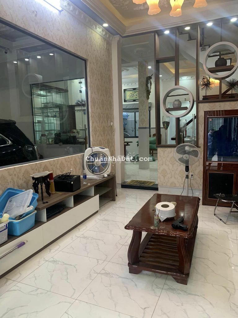 GIÁM ĐỐC AGRIBANK ĐỔI NHÀ TO-BÁN GẤP BIỆT THỰ SÂN VƯỜN MINI- 85m2- LÊ