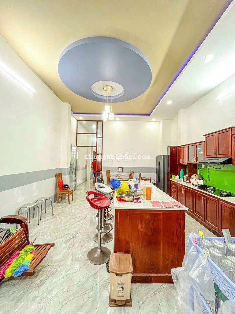 NHÀ 2 LẦU SÂN THƯỢNG ĐẦU HẺM 56 LÊ ANH XUÂN, NINH KIỀU, TP CẦN THƠ