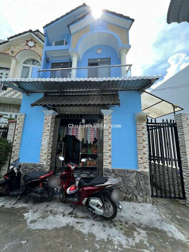 NHÀ TRỆT LẦU VÀ 3 PHÒNG TRỌ HẼM 12.20