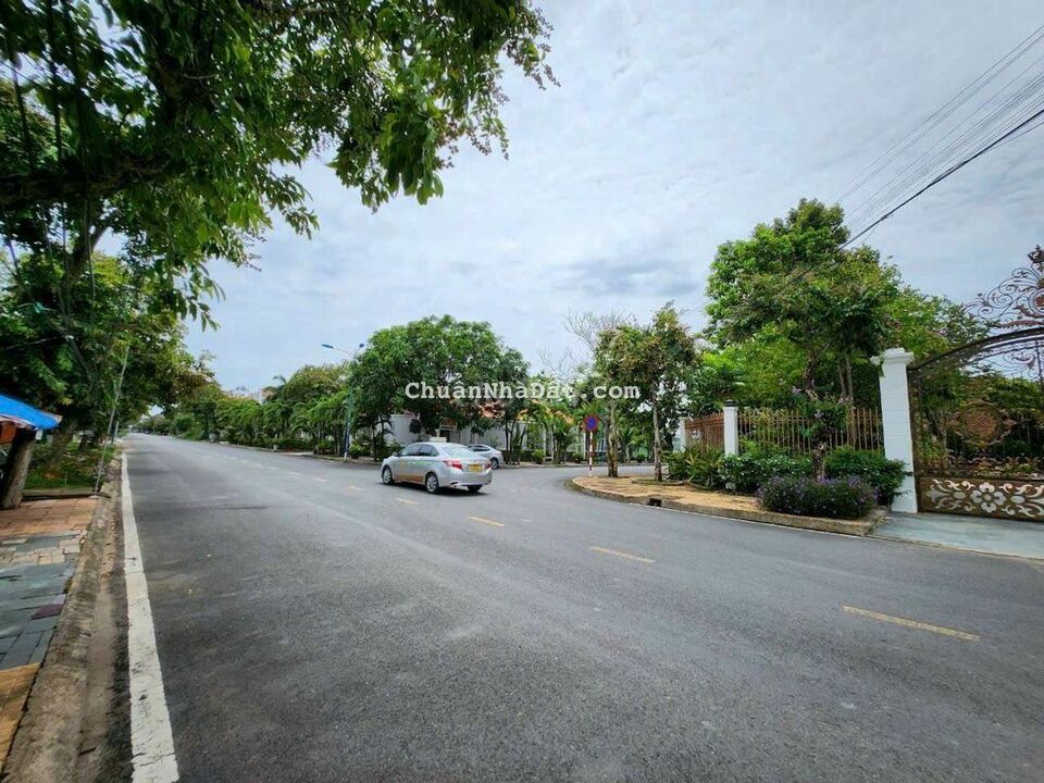 Bán biệt thự lô góc 3mt khu cồn Khương 1524 m2 giá 49 tỷ