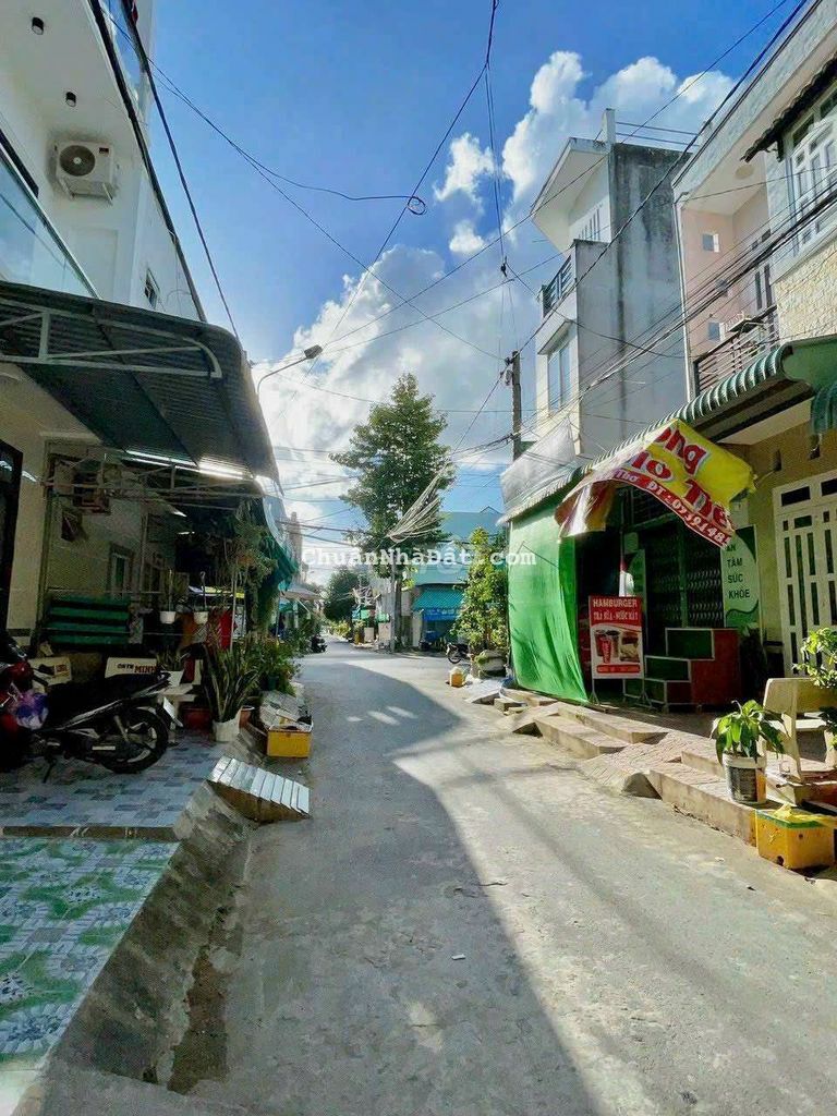 NHÀ TRỆT LẦU ĐẸP MẶT TIỀN ĐƯỜNG PHẠM THẾ HIỂN