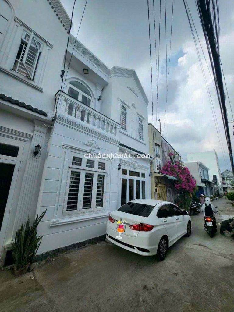 NHÀ RẺ HẺM 11 ĐA KHOA TRUNG ƯƠNG