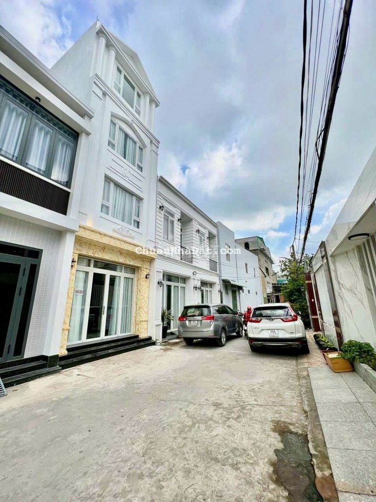 Nhà 4 tầng phường Hưng lợi