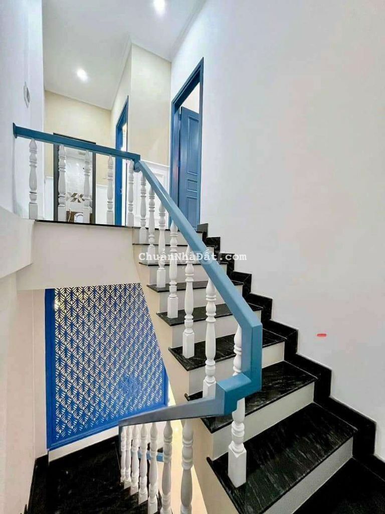 Bán Nhà Lầu Giáp KDC Đại Ngân Bán Nhà Lầu Giáp KDC Đại Ngân