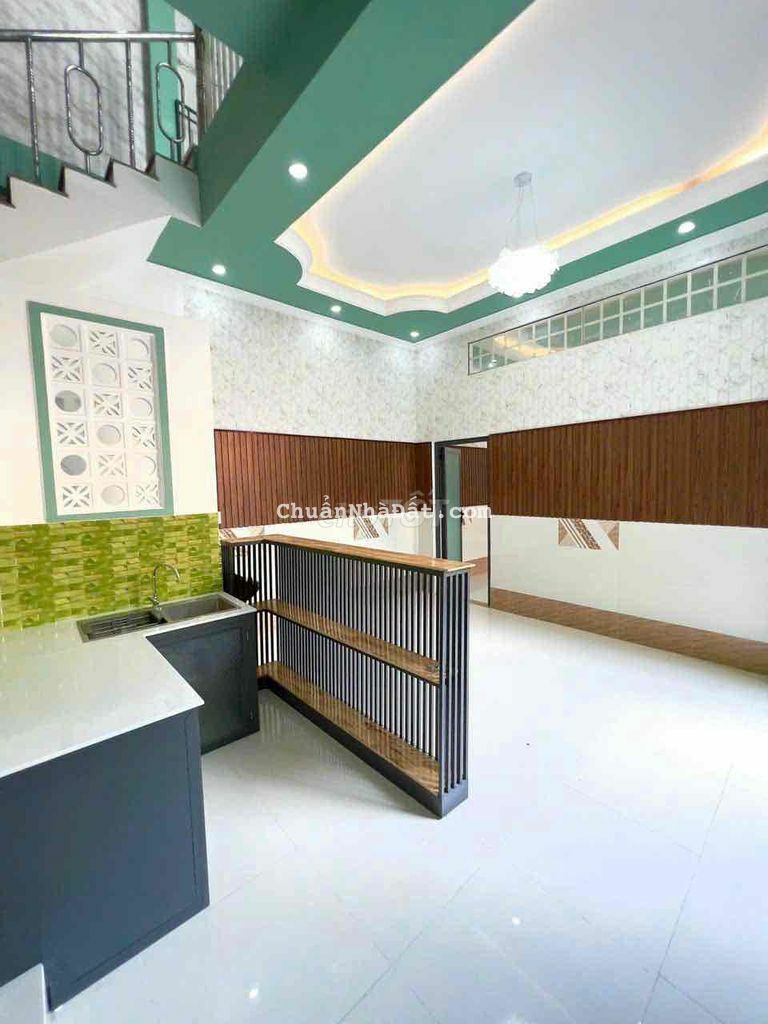 BÁN NHÀ CÓ 3 PHÒNG NGỦ GẦN TRƯỜNG CHÂU VĂN LIÊM