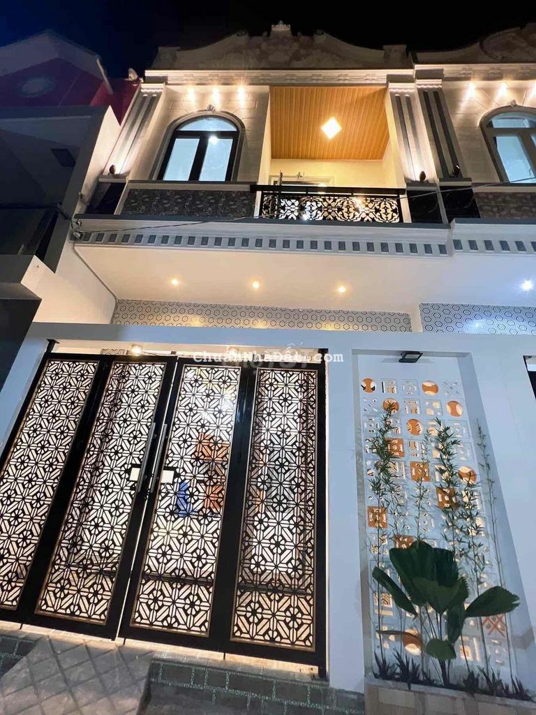 🔥🔥NHÀ XÂY MỚI 3 PHÒNG NGỦ ( CÓ PHÒNG NGỦ TẦNG TRỆT ) TUYỆT ĐẸP ĐANG HO