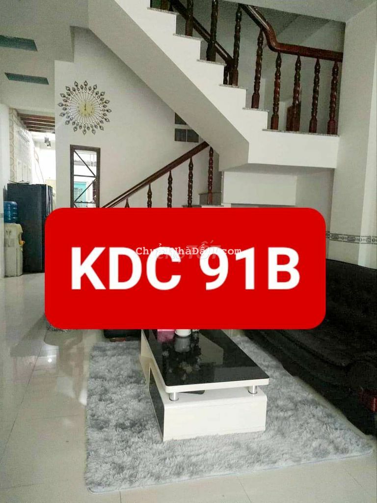 HƯỚNG ĐÔNG NAM- BÁN  NHÀ 2 LẦU ĐÚC ĐƯỜNG B18 KDC 91B