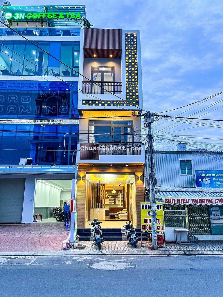 KẸT TIỀN GIẢM BÁN GẤP NHÀ MT MỚI ĐƯỜNG TRẦN NAM PHÚ,P,AN KHÁNH QNK KẸT TIỀN GIẢM BÁN GẤP NHÀ MT MỚI ĐƯỜNG TRẦN NAM PHÚ,P,AN KHÁNH QNK