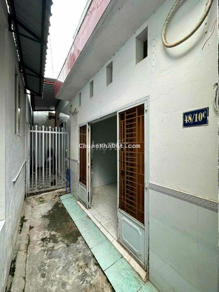 Nhà hẻm 1 Mậu Thân kể bên chợ Xuân Khánh và trường học Nhà hẻm 1 Mậu Thân kể bên chợ Xuân Khánh và trường học