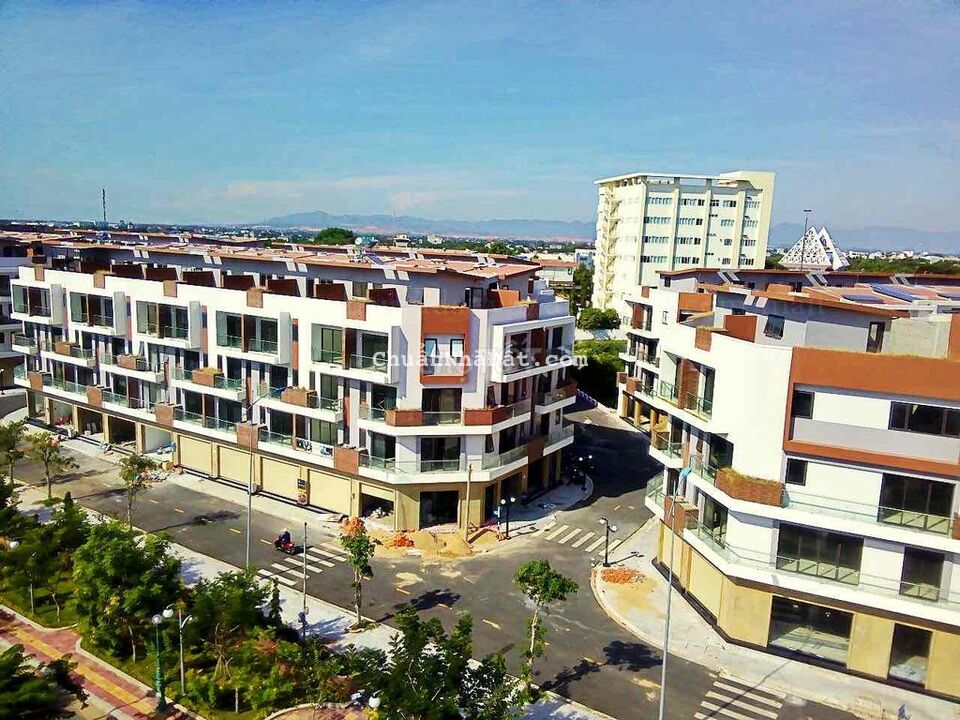 Hàng Siêu Hiếm: Em còn ít căn mặt hồ Hacom Mall giá Giảm Sâu 1 Tỷ 7