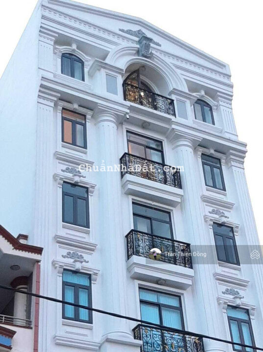 28 CHDV cao cấp ngay Đặng Văn Ngữ, PN (8,7X14,5m) nở hậu 9,2m. Thang máy. HĐT 160tr/th. 35.5 tỷ TL