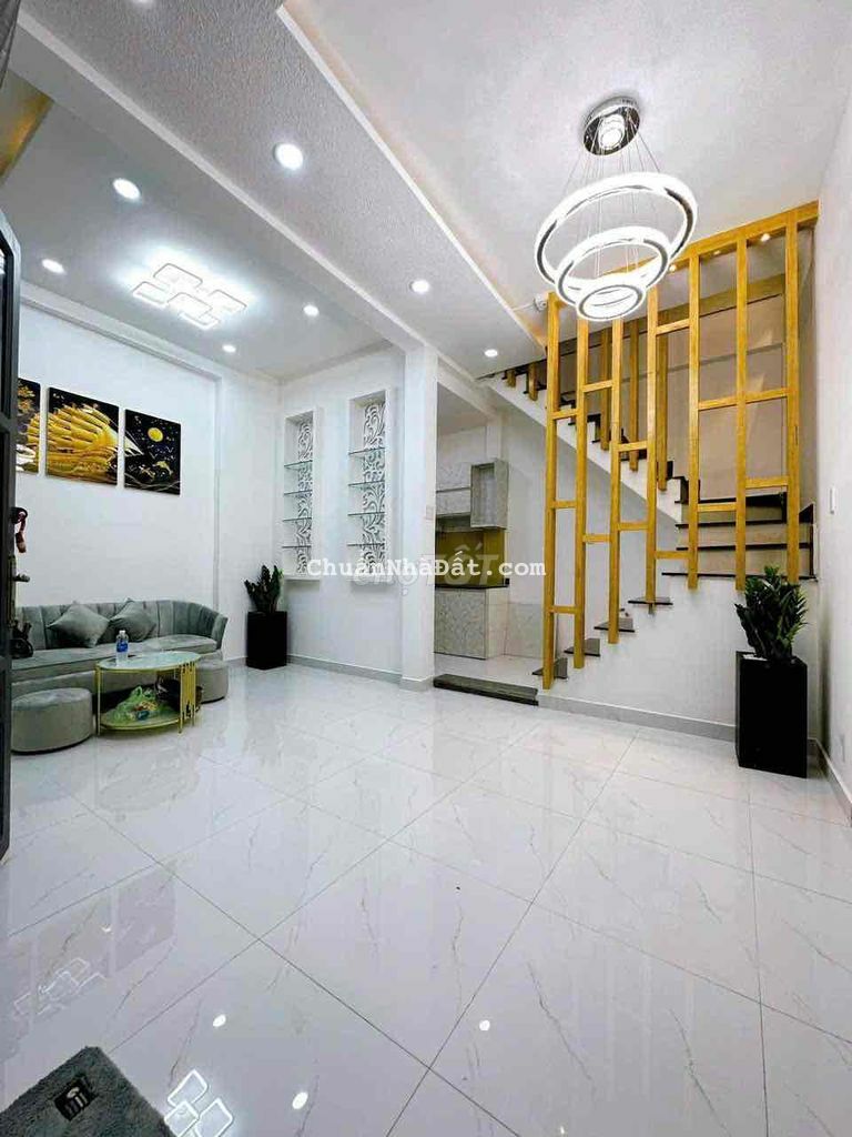 CHỈ 5.1 TỶ NHÀ NGAY PHAN XÍCH LONG - MỚI ĐẸP Ở NGAY - 3TẦNG DTSD 100M2