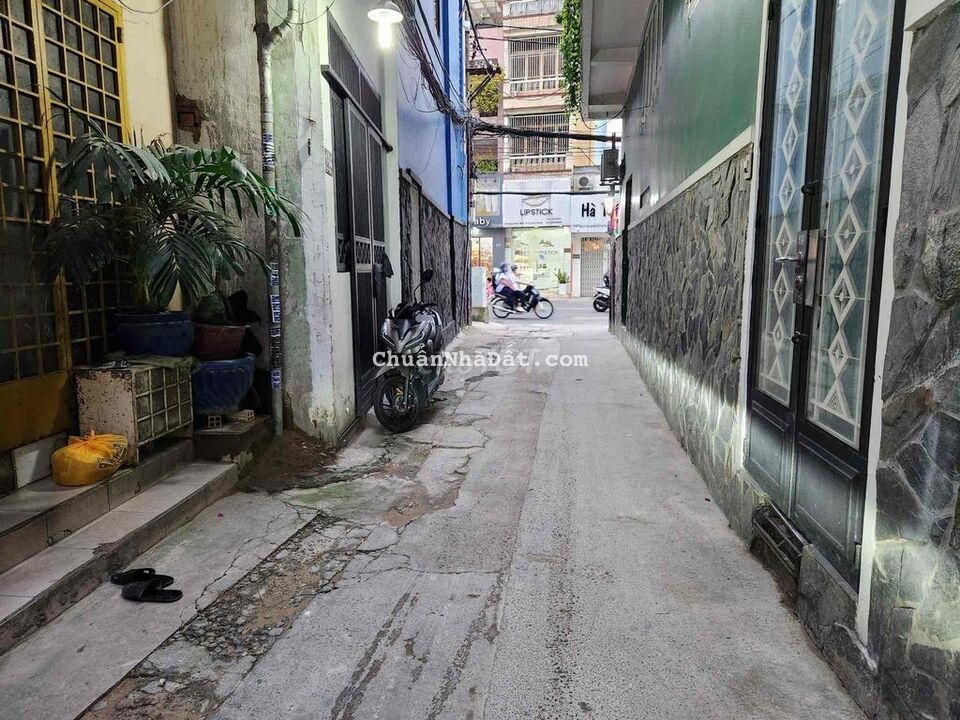 HUỲNH VĂN BÁNH- GẤP BÁN TRONG THÁNG-TỔNG GIẢM 2TỶ- NHÀ 4 TẦNG 4PN