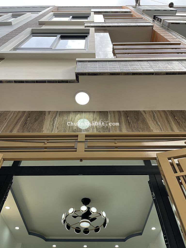 Bán nhà 3 lầu Nguyễn Đình Chính,Phú Nhuận mới 100%