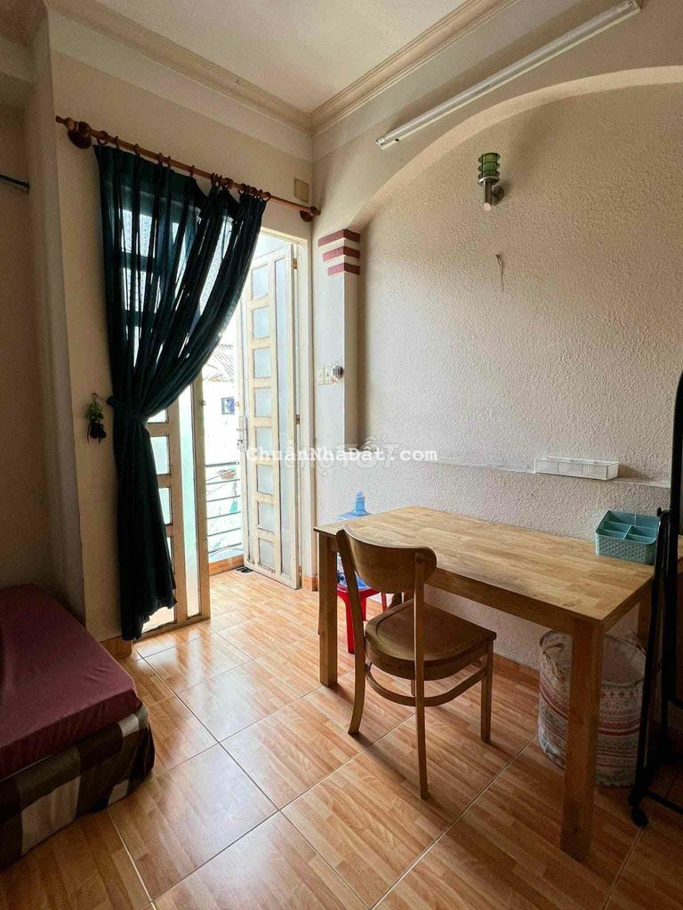 KHU PHAN XÍCH LONG- 42M, 4PN -DÂN TRÍ CAO - SỔ ĐẸP KHU PHAN XÍCH LONG- 42M, 4PN -DÂN TRÍ CAO - SỔ ĐẸP