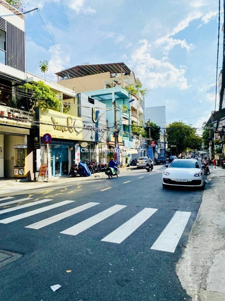 HXH 1 CĂN RA MẶT TIỀN HUỲNH VĂN BÁNH-PHÚ NHUẬN-42M2-3 TẦNG. CHỈ7TY65 HXH 1 CĂN RA MẶT TIỀN HUỲNH VĂN BÁNH-PHÚ NHUẬN-42M2-3 TẦNG. CHỈ7TY65