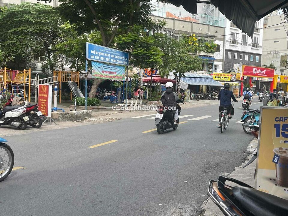 HXH PHAN ĐĂNG LƯU - THÍCH QUẢNG ĐỨC 45m2,4PN. HXH PHAN ĐĂNG LƯU - THÍCH QUẢNG ĐỨC 45m2,4PN.