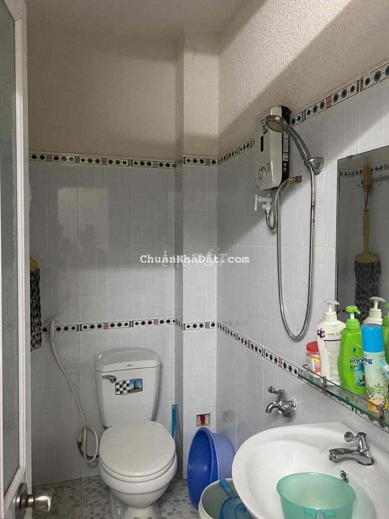 chính chủ bán nhà 5 lầu Trung tâm Quận Phú Nhuận 6.5 tỷ hxh