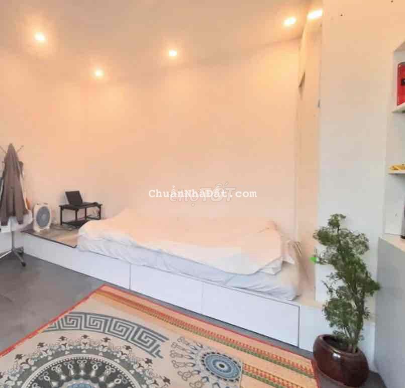 Tôi cần bán nhà HXH Phan Đăng Lưu. 50m2, 4PN