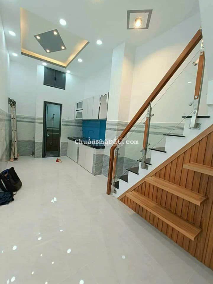 Chính chủ cần bán gấp căn nhà cách mặt tiền đường Nguyễn Kiệm