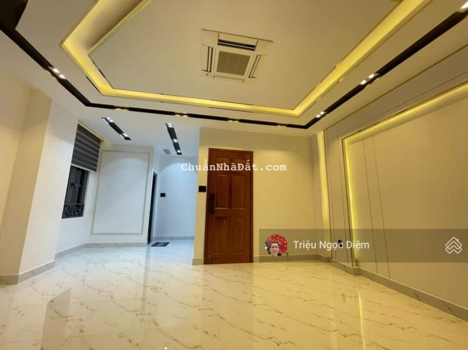 Bán Biệt thự mini đẳng cấp. Có Thang máy. Thiết kế Nội thất cao cấp sử dụng bằng giọng nói